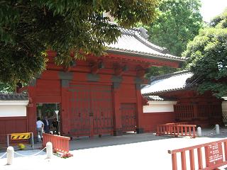 東大のシンボル赤門